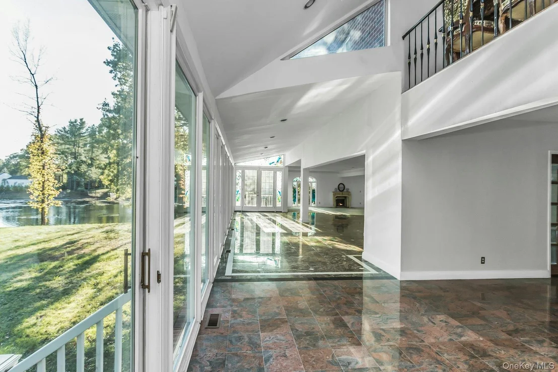 Photo of 21 Overbrooke Lane