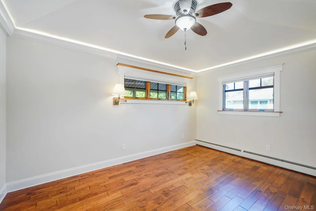 Photo of 200 Southern Boulevard