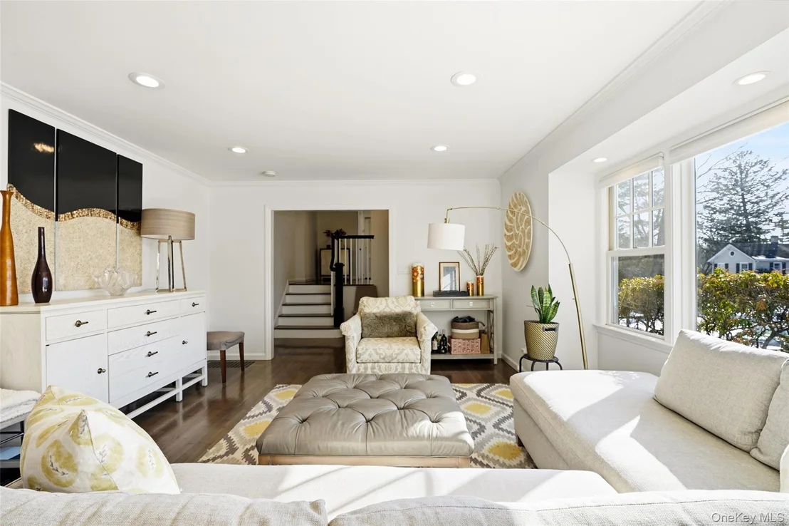 Photo of 15 Elm Hill Drive