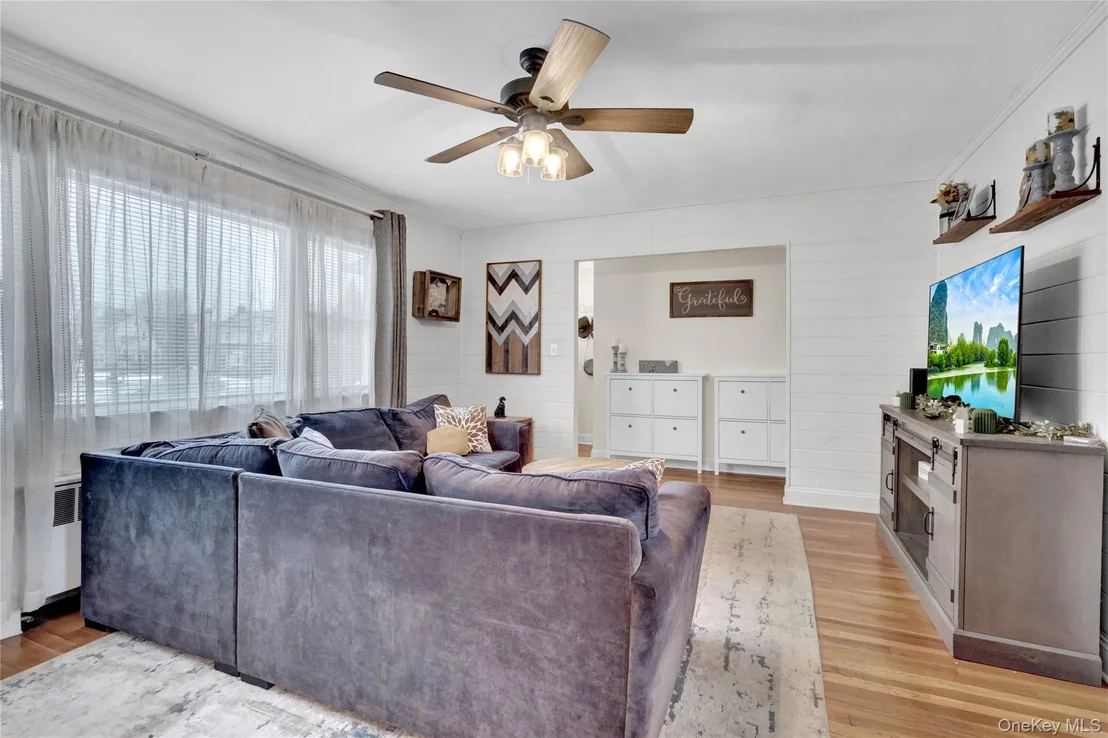 Photo of 2642 Clovermere Road