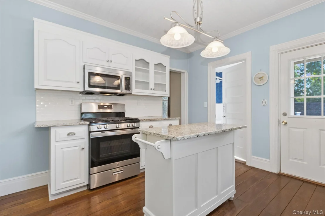 Photo of 23 Willow Avenue