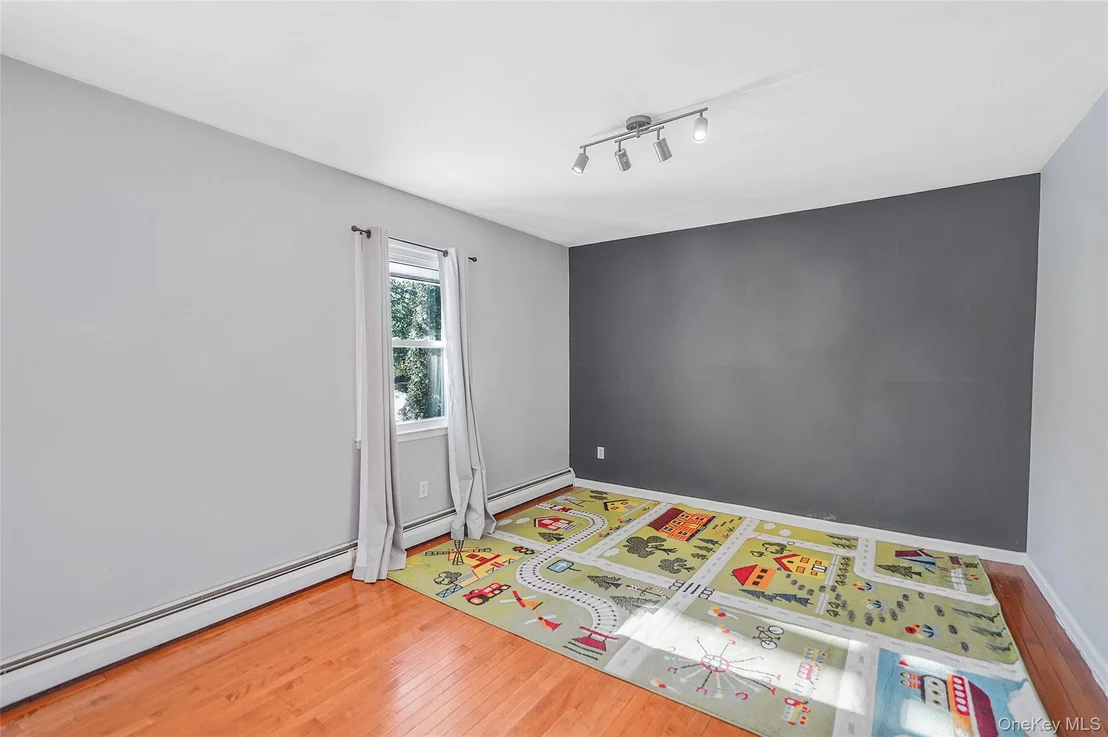 Photo of 97 Echo Avenue