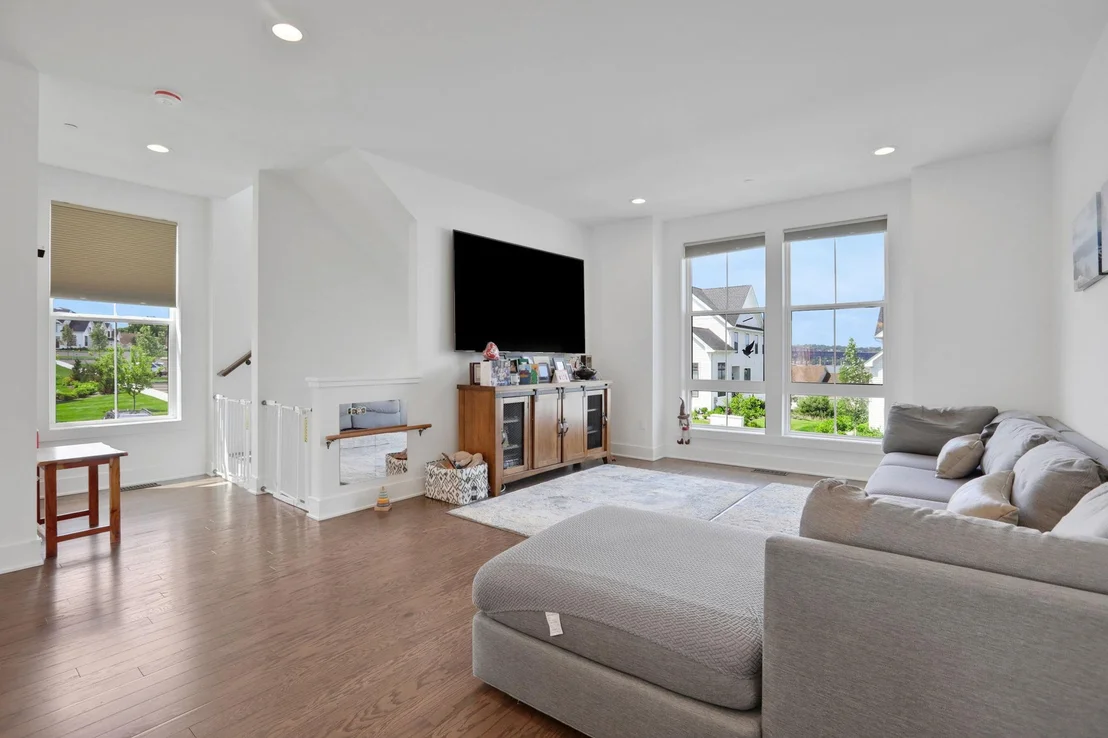 Photo of 23 Champlain Way