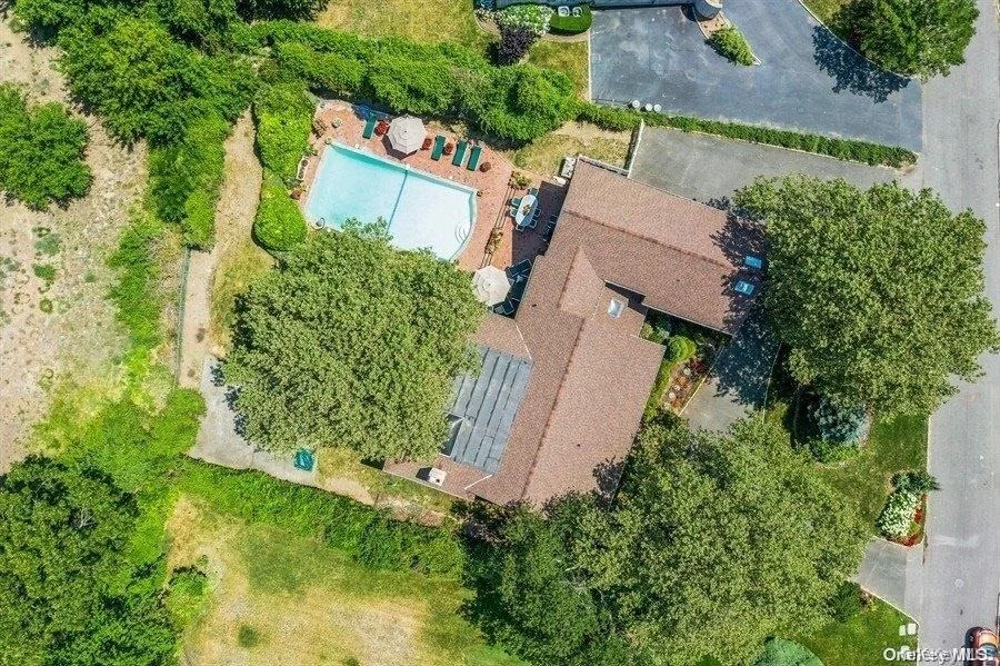 Photo of 30 Thixton Drive