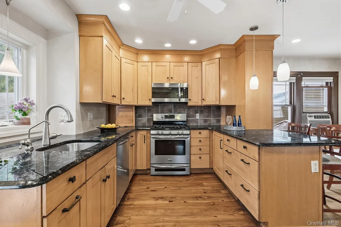 Photo of 90 Brookside Avenue