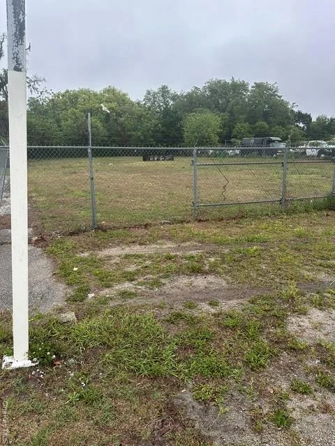 Photo of 7125 Edgewater Drive