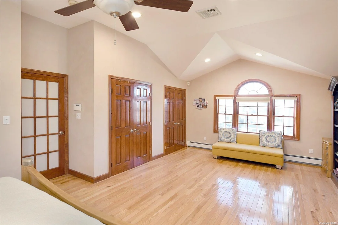 Photo of 54 Maple Place