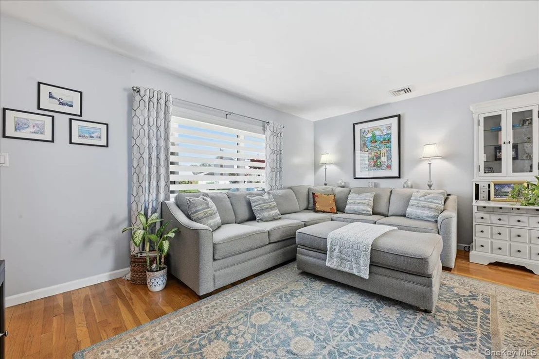 Photo of 809 Garden Drive