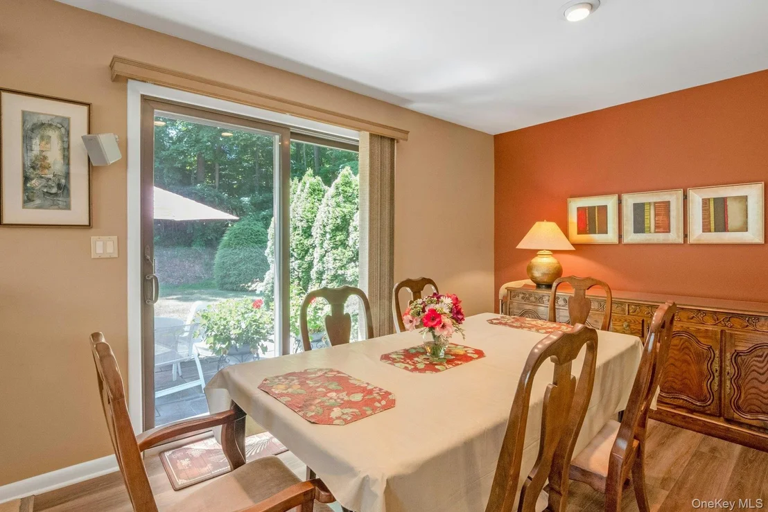 Photo of 35 Krystal Drive