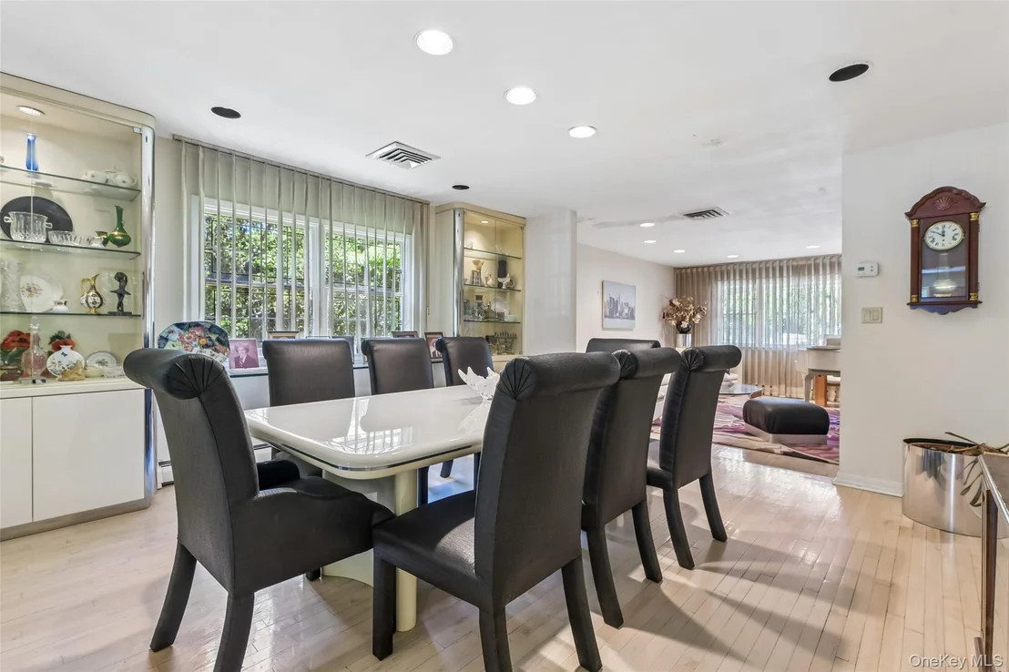 Photo of 62 Larch Hill Road