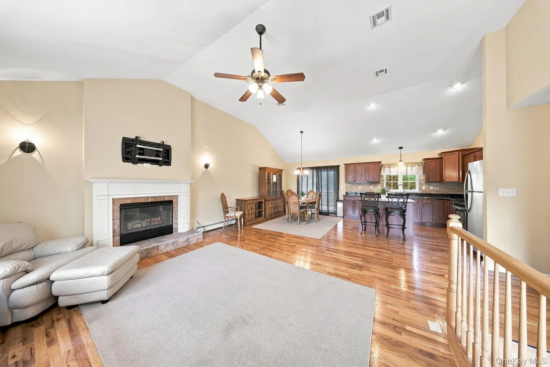 Photo of 236 Springbrook Road