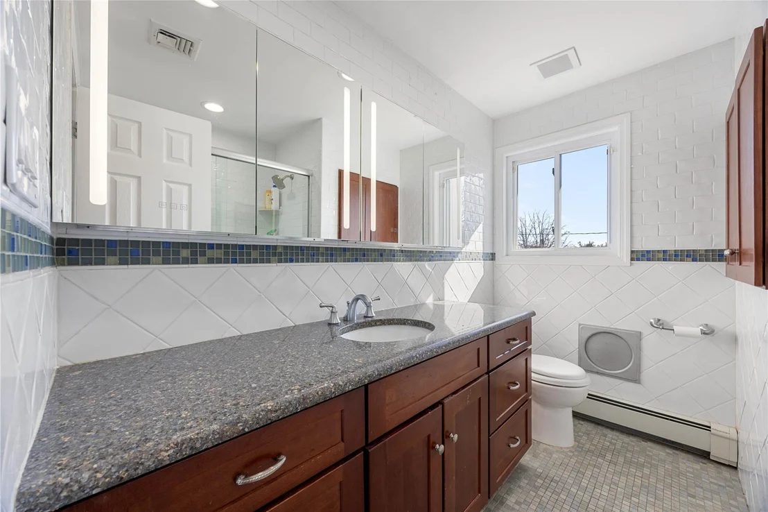 Photo of 2932 Joyce Lane
