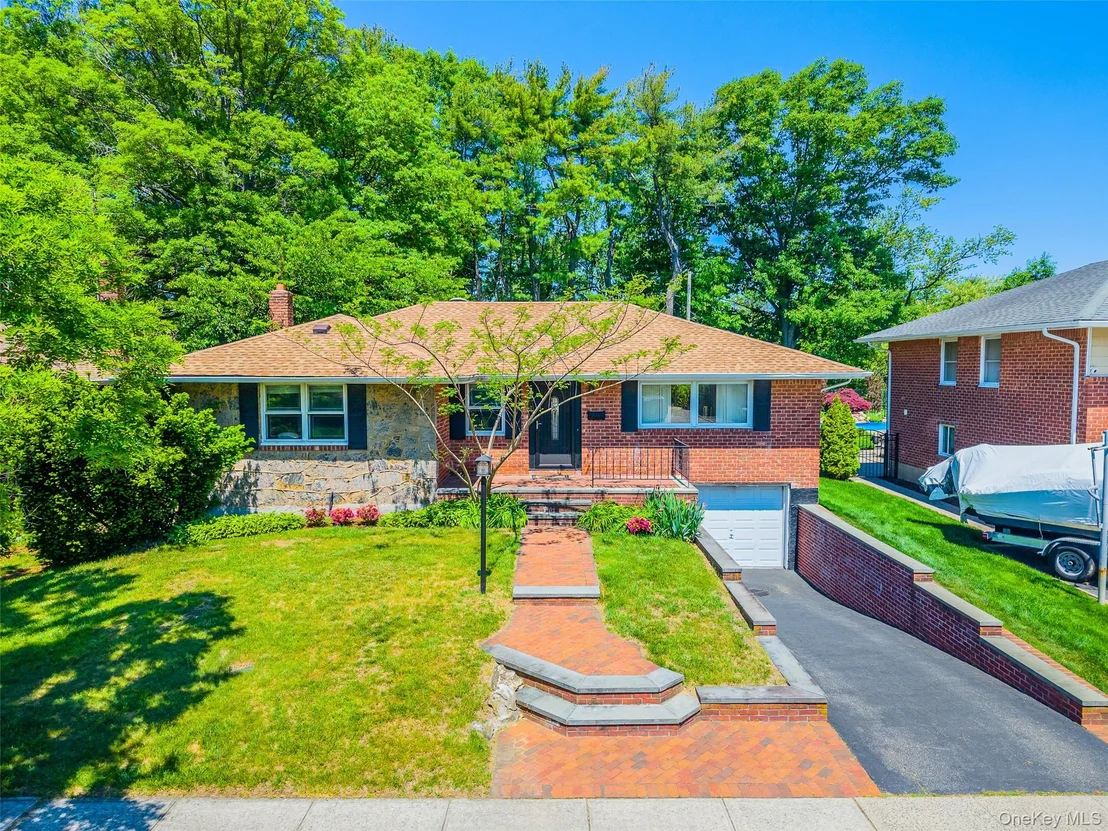 Photo of 205 Halsey Avenue