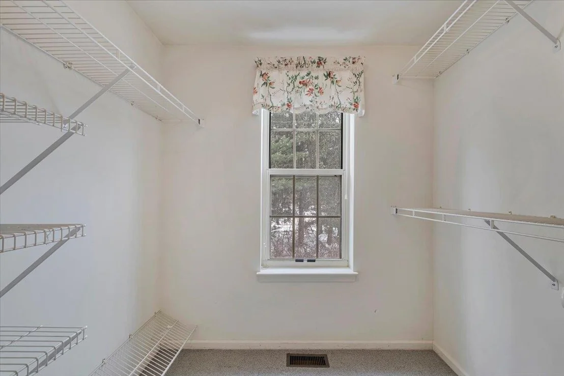 Photo of 1206 Pondside Drive