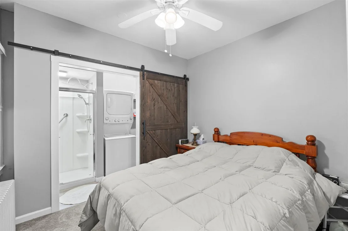 Photo of 149 River Road