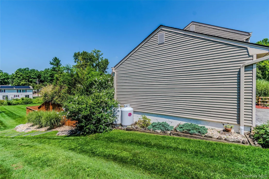 Photo of 10 Old Mill Drive