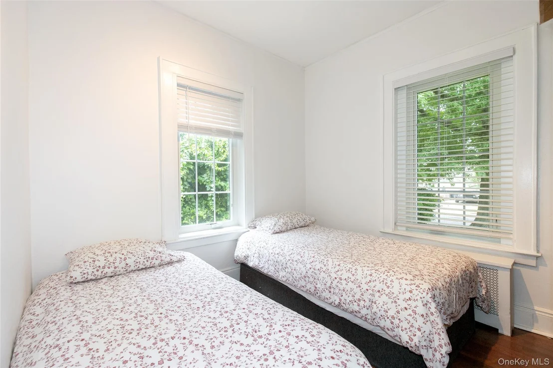 Photo of 367 Summit Avenue