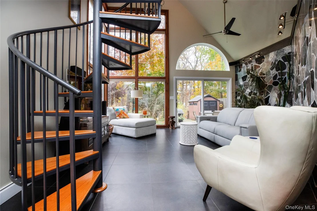 Photo of 53 Glen Avenue