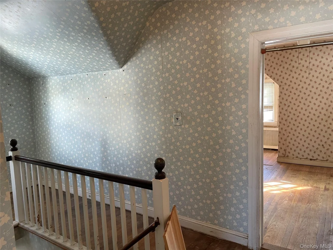 Photo of 39 McCollom Place