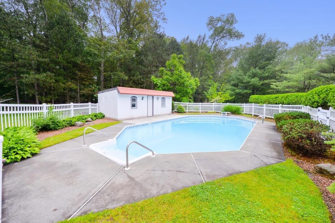 Photo of 5 Rubinstein Court