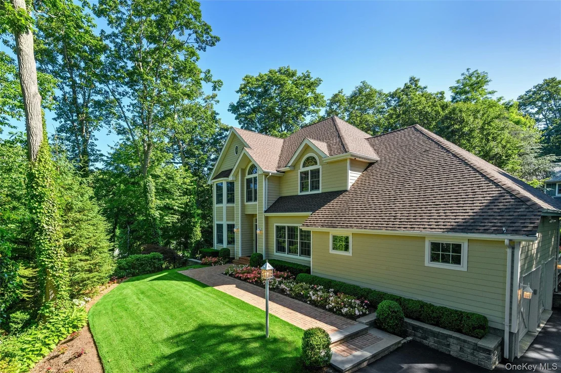 Photo of 33 Walters Avenue