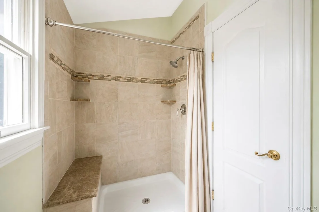 Photo of 21 Wilson Avenue