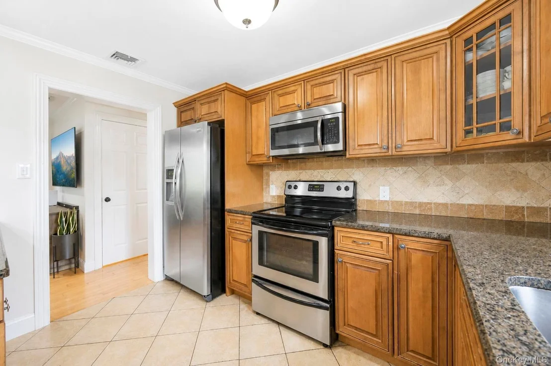 Photo of 18 Hillcrest Road