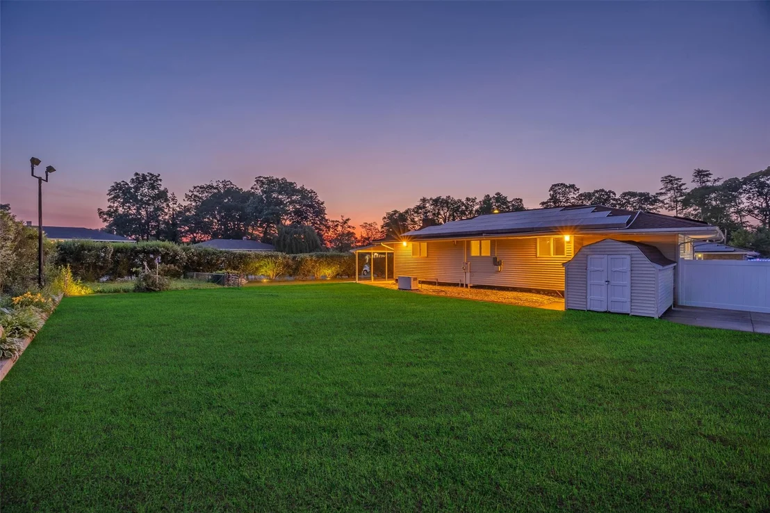 Photo of 20 Pittoni Drive