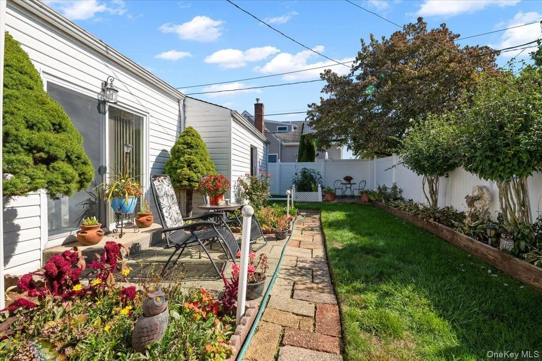 Photo of 3520 Mallard Road
