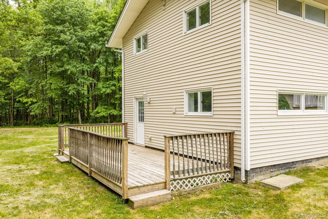 Photo of 225 Upper Road
