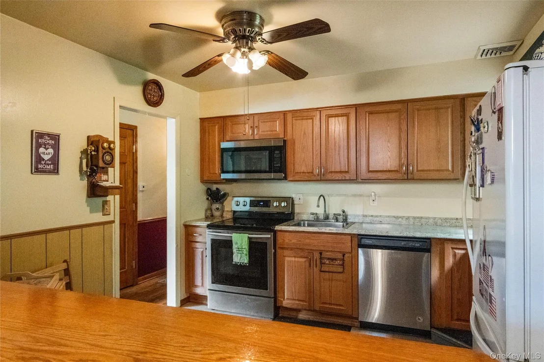 Photo of 36 Rochambeau Road