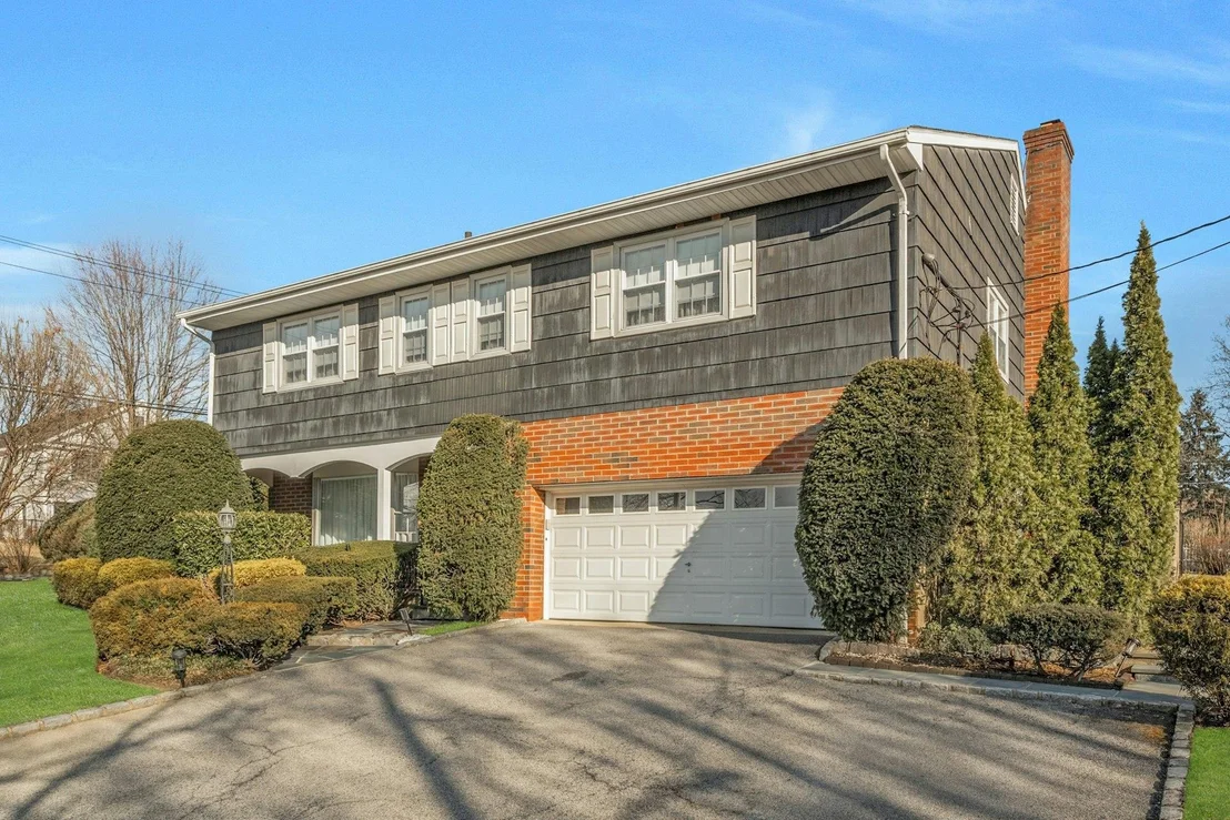 Photo of 84 Webster Road