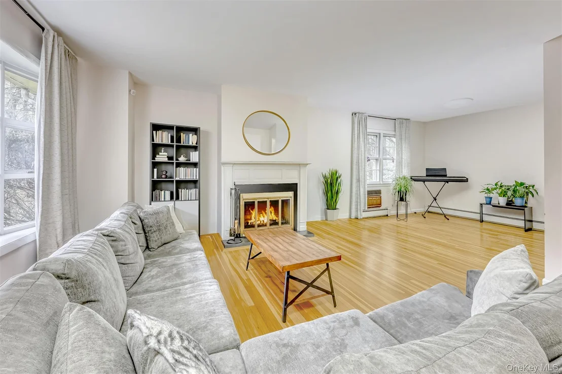 Photo of 26 River Road