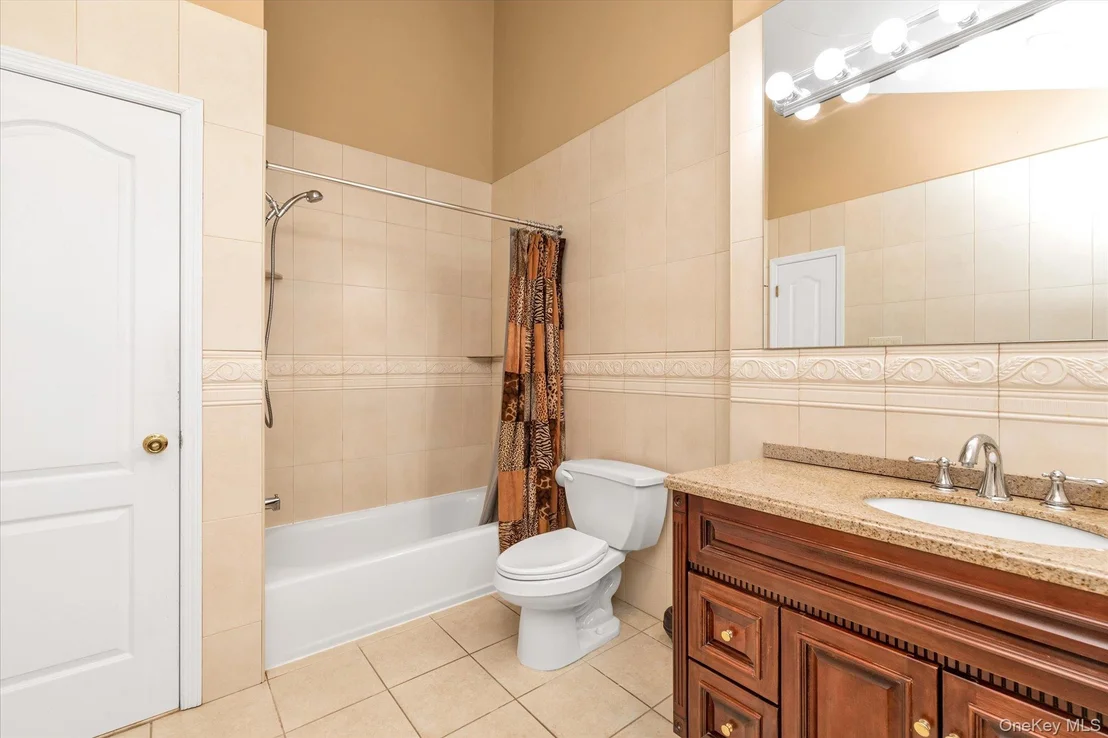 Photo of 1674 Birch Drive