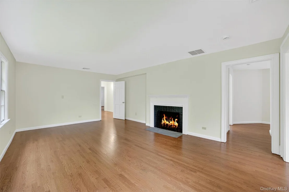 Photo of 10 North Lane