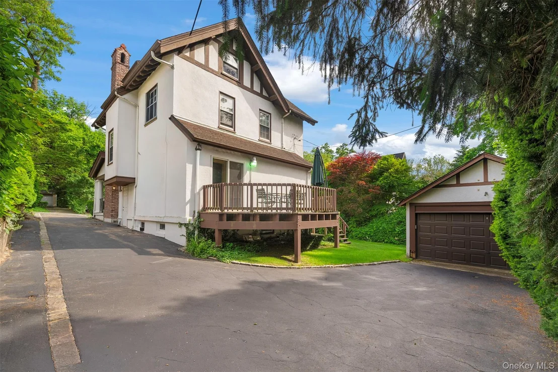 Photo of 51 Maple Drive