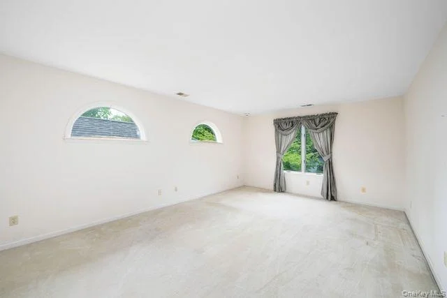 Photo of 7 Fair Oaks Drive