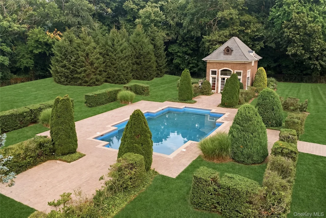 Photo of 33 Chicken Valley Road