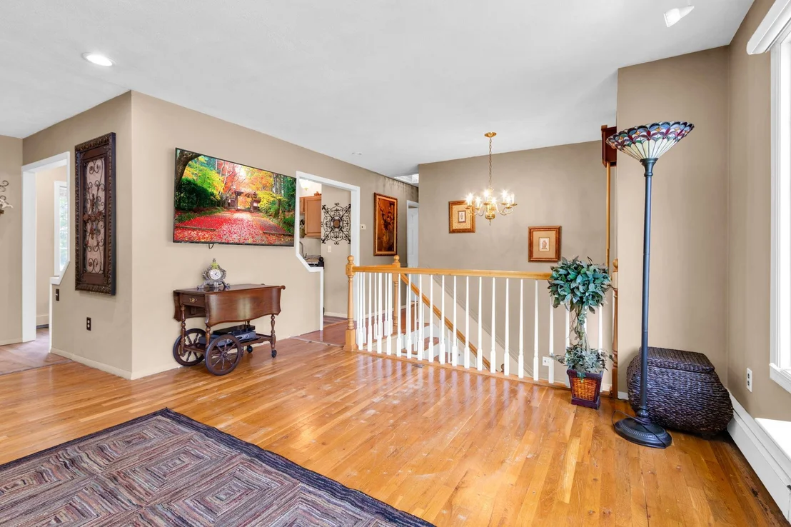 Photo of 42 Robin Drive