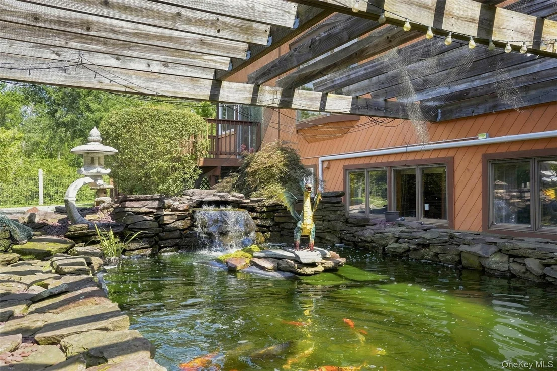 Photo of 289 Pine Grove Road