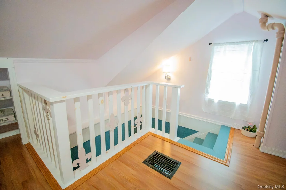 Photo of 671 Arlington Avenue