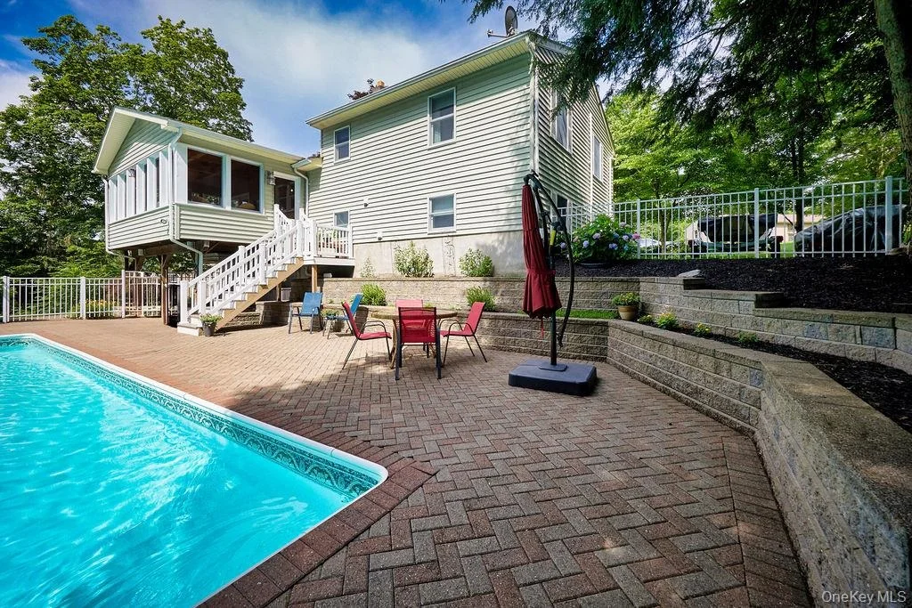 Photo of 3 Talbot Drive