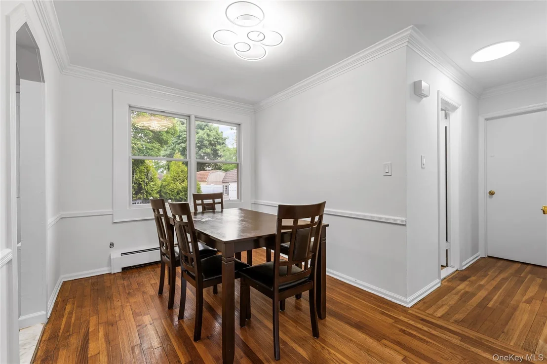 Photo of 14 Evans Avenue
