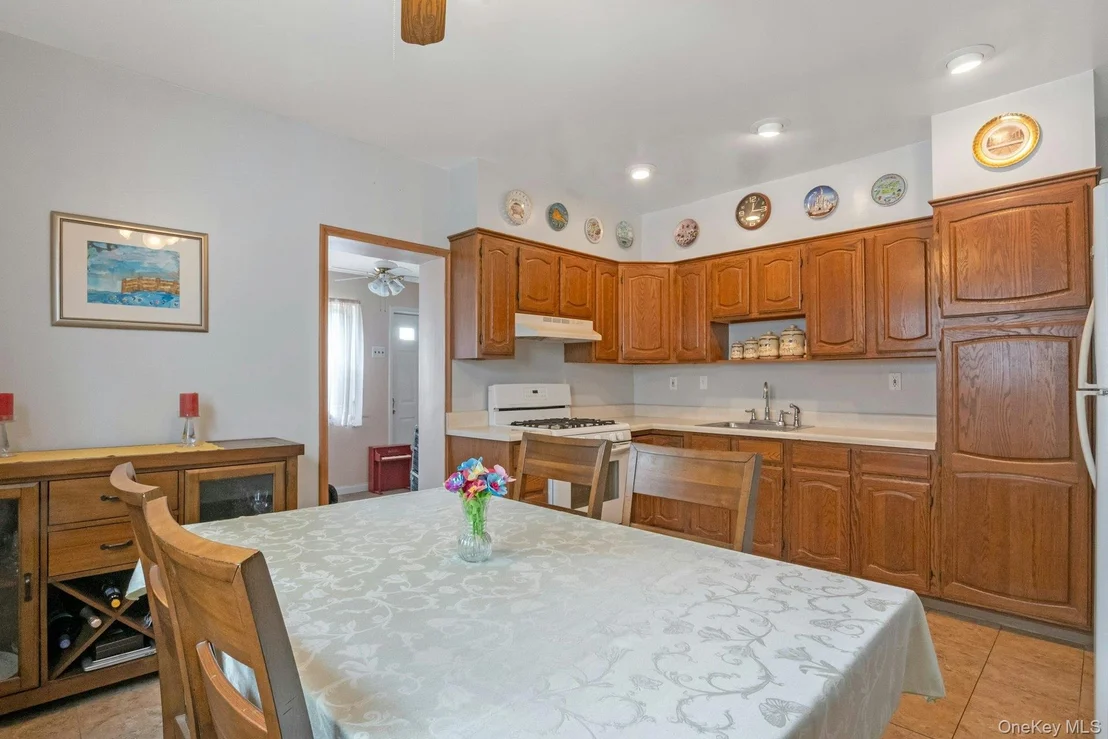 Photo of 152 Meagher Avenue