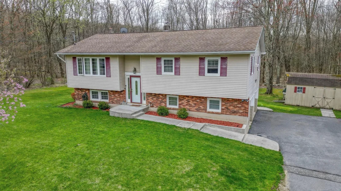 Photo of 34 Roger Avenue
