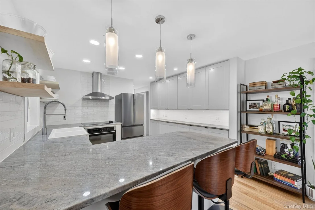 Photo of 28 Eastern Parkway