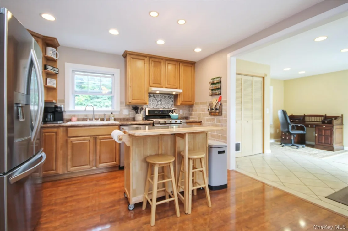 Photo of 183 Fulton Street
