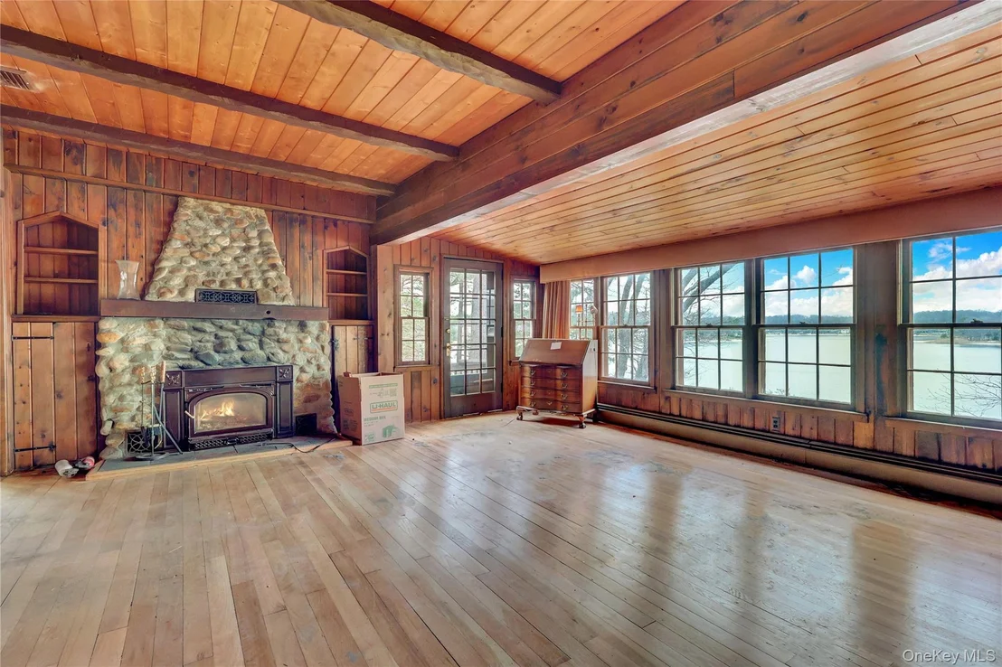 Photo of 97 Lakeside Trail