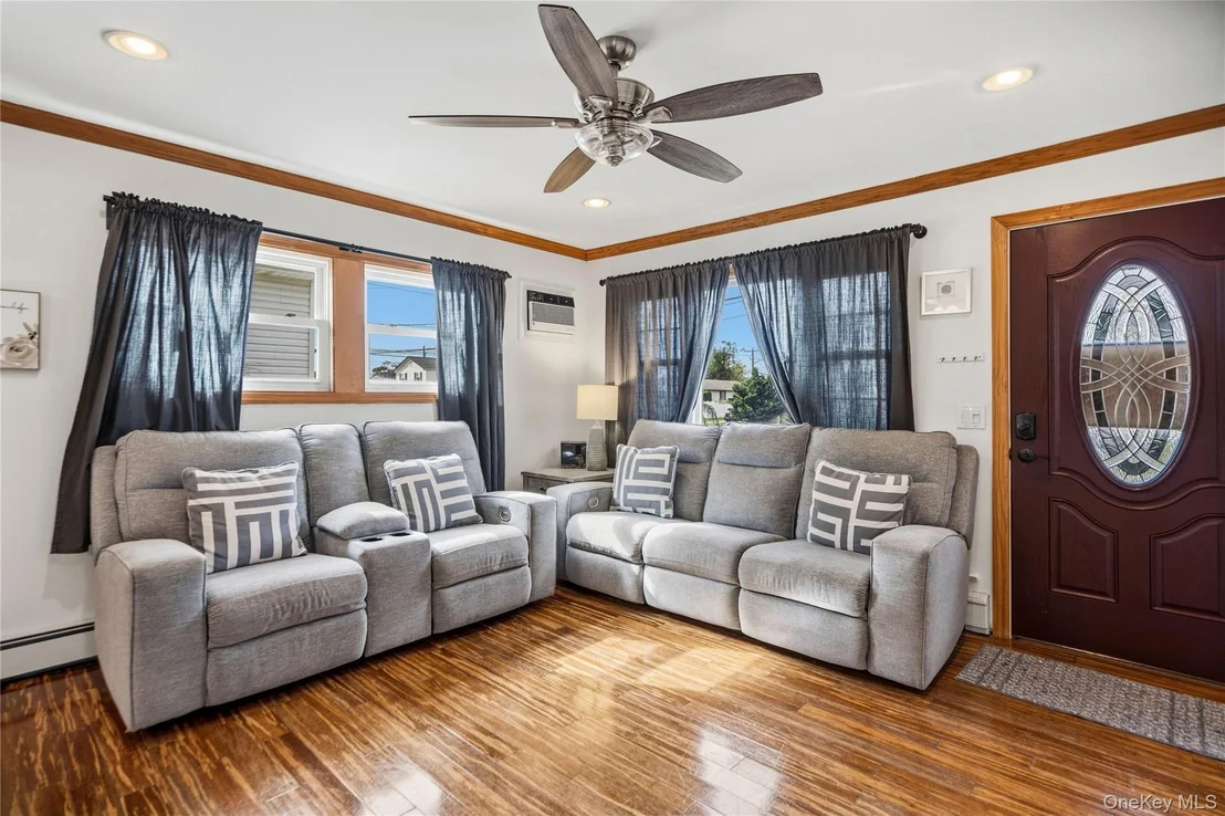 Photo of 101 Miramar Boulevard