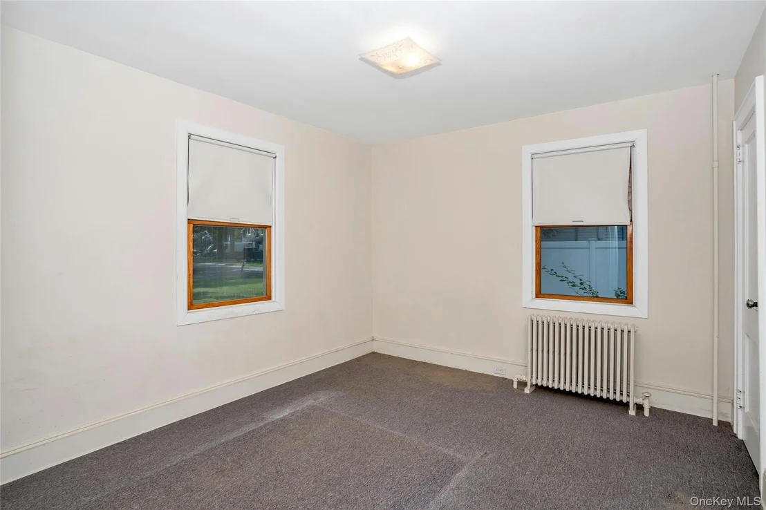 Photo of 33 Laurel Drive